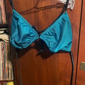 Junior size 2 piece swimsuit